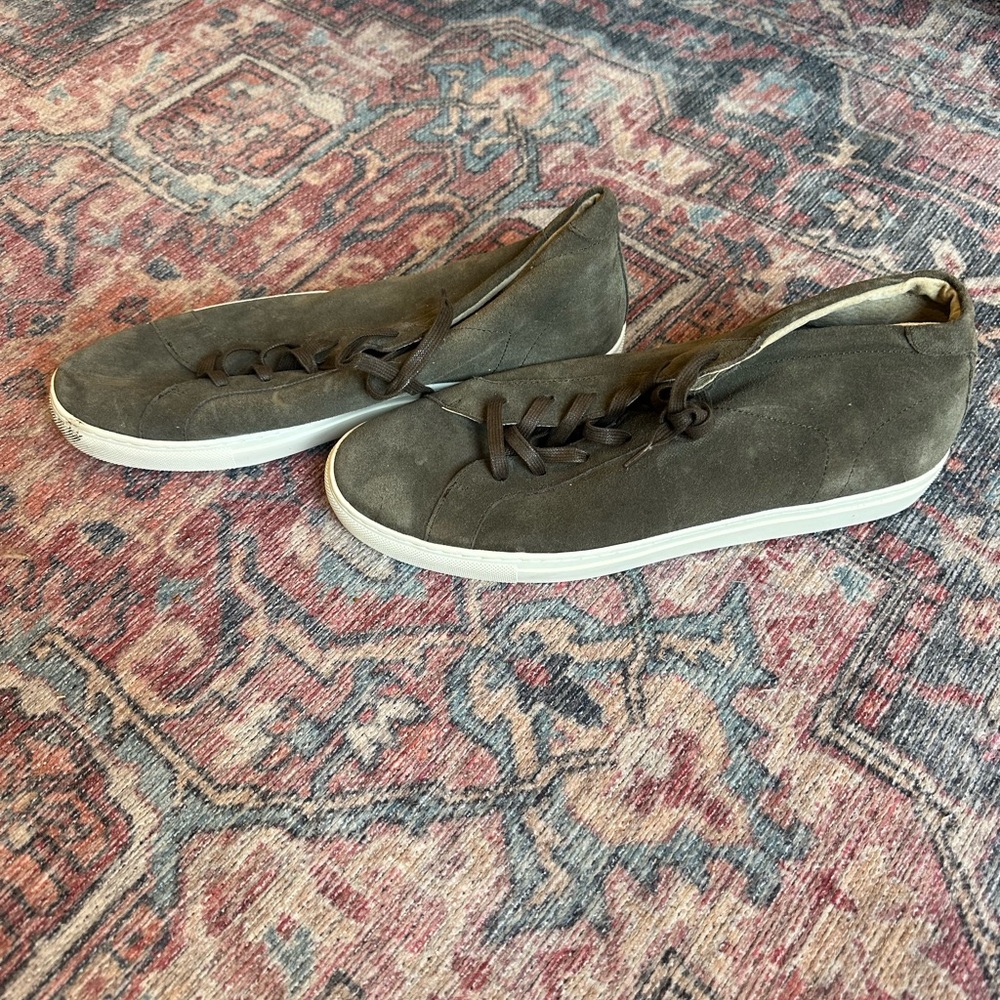 Banana republic suede lace men’s shoes size 12
